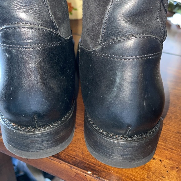 FRYE JAYDEN BUTTON TALL BLACK LEATHER/SUEDE SIZE 6.5 - Picture 7 of 12